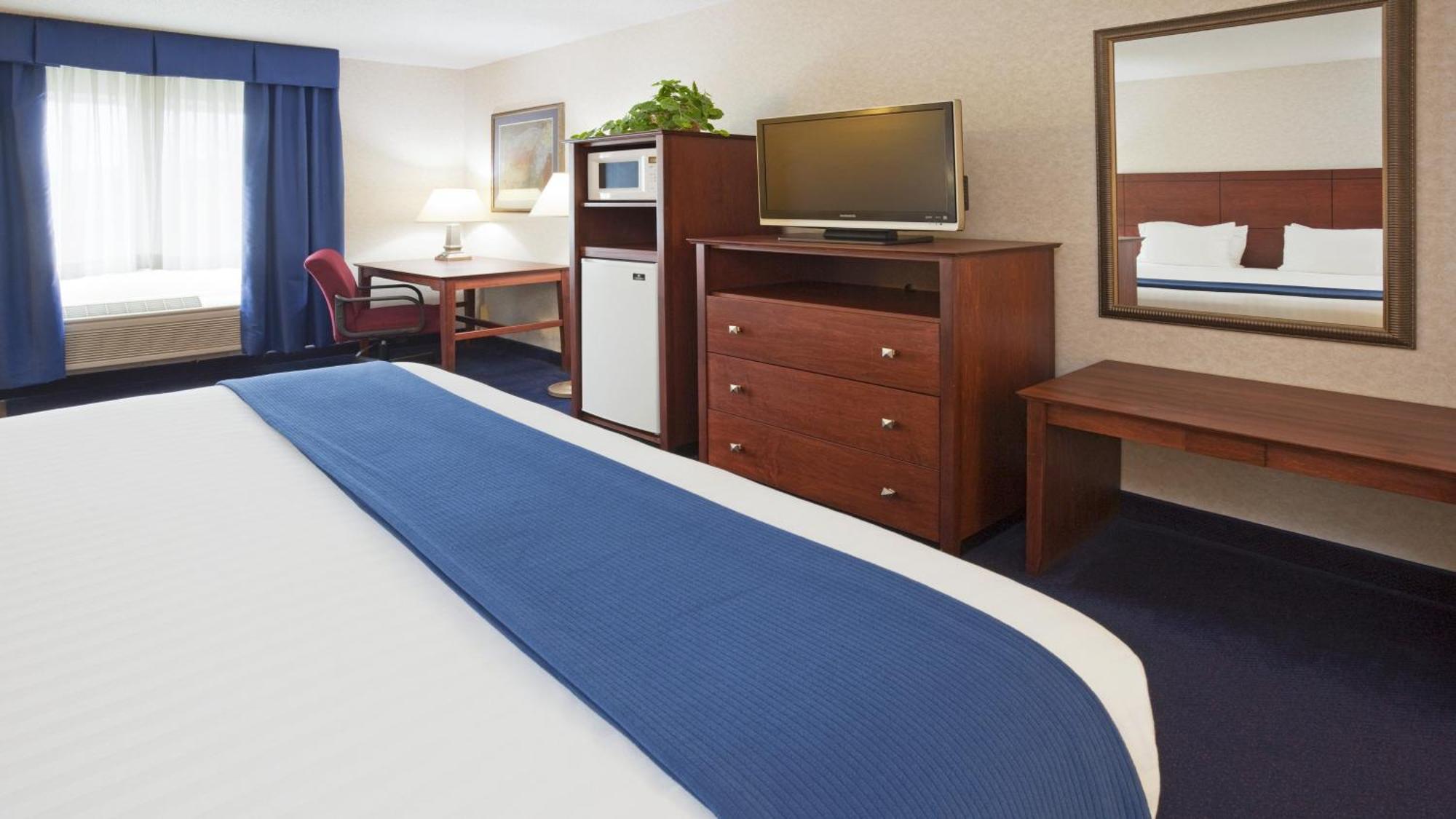 Holiday Inn Express Deforest By Ihg Extérieur photo