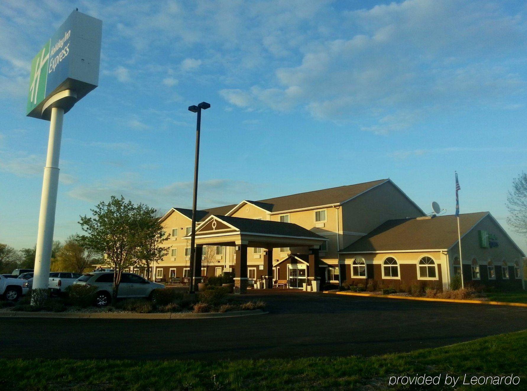 Holiday Inn Express Deforest By Ihg Extérieur photo